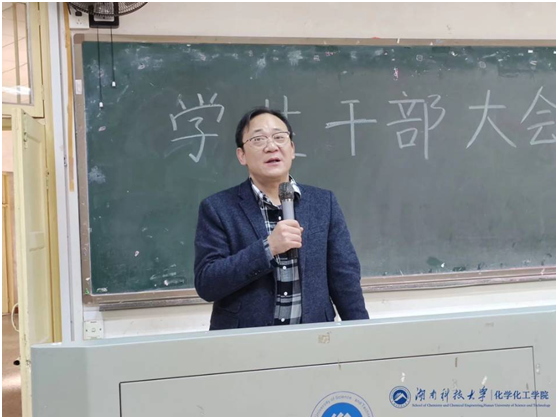 82d370f5696049c3be151863e3172a33.png image.png